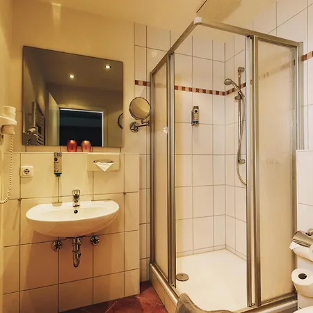 Seehotel Heidehof Klein Nemerow