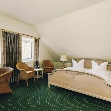 Hotel Seehotel Heidehof Klein Nemerow