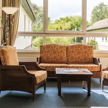 Отель Seehotel Heidehof Klein Nemerow