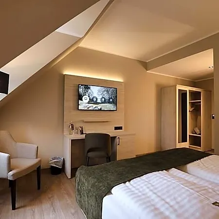 Otel Seehotel Heidehof Klein Nemerow
