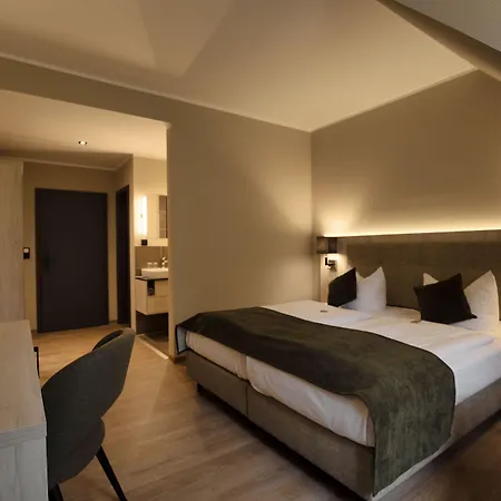 Отель Seehotel Heidehof Klein Nemerow